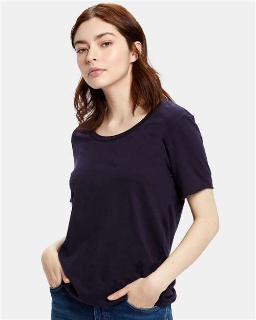 Women's Loose Fit Boyfriend Tee Image 5
