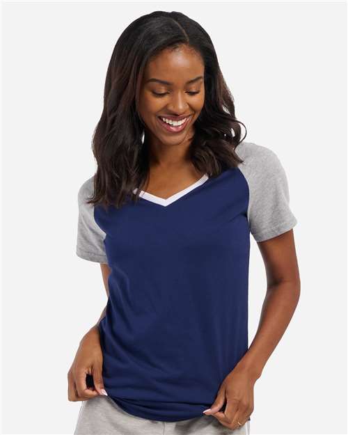 Women's Colorblocked V-Neck T-Shirt Image 3