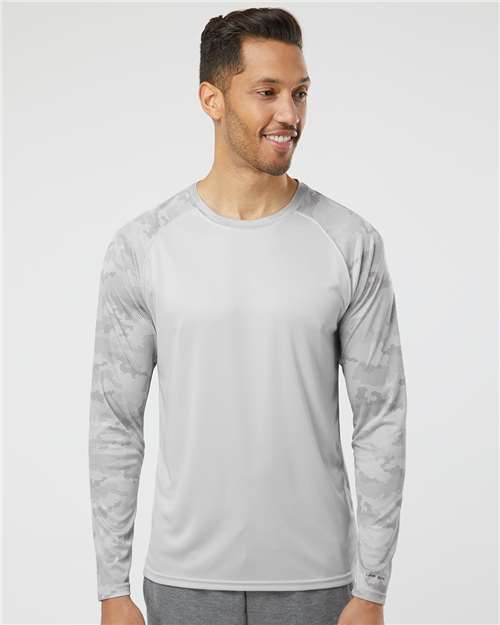 Unisex Cayman Performance Camo Colorblocked Long Sleeve T-Shirt Image 2